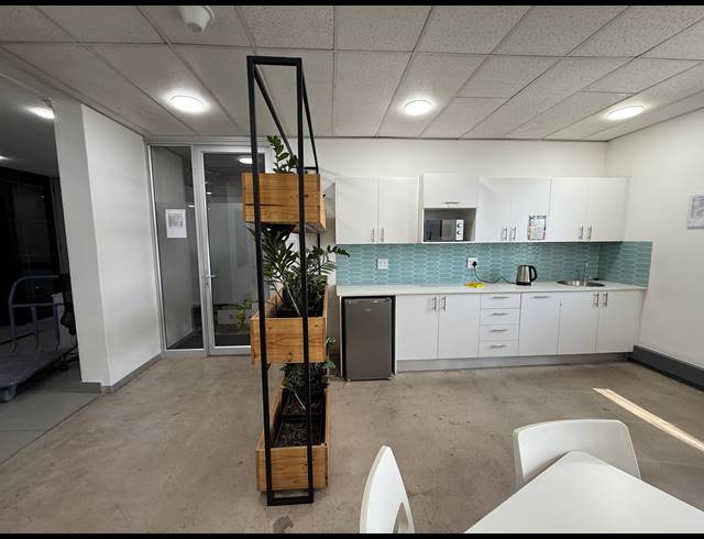 19.40M² OFFICE TO LET IN ROSEBANK